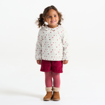 سترة من الصوف الناعم منمق برسوم باللون الأبيض مطرّز للفتيات الصغيرات